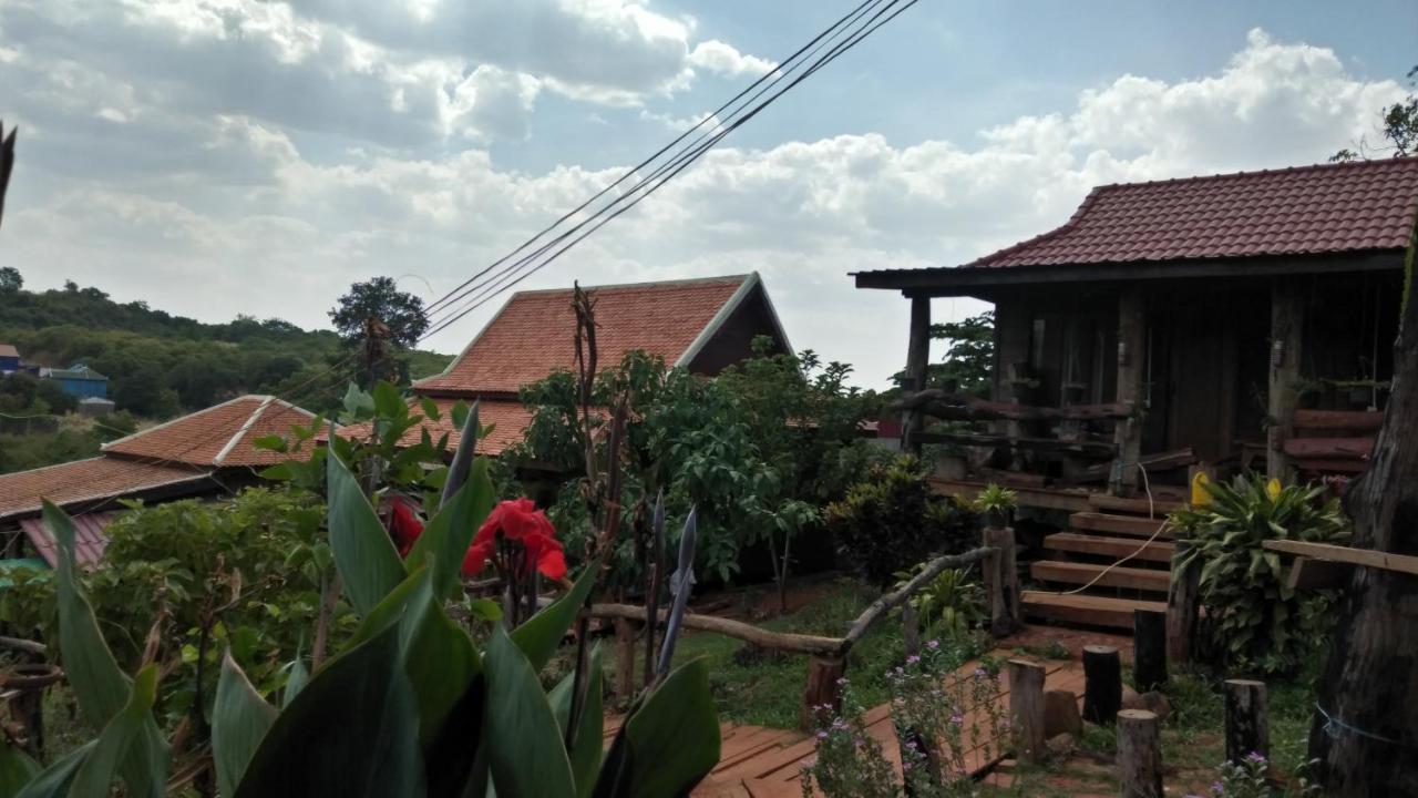 Ratanak Tep Rithea homestay Banlung Bagian luar foto